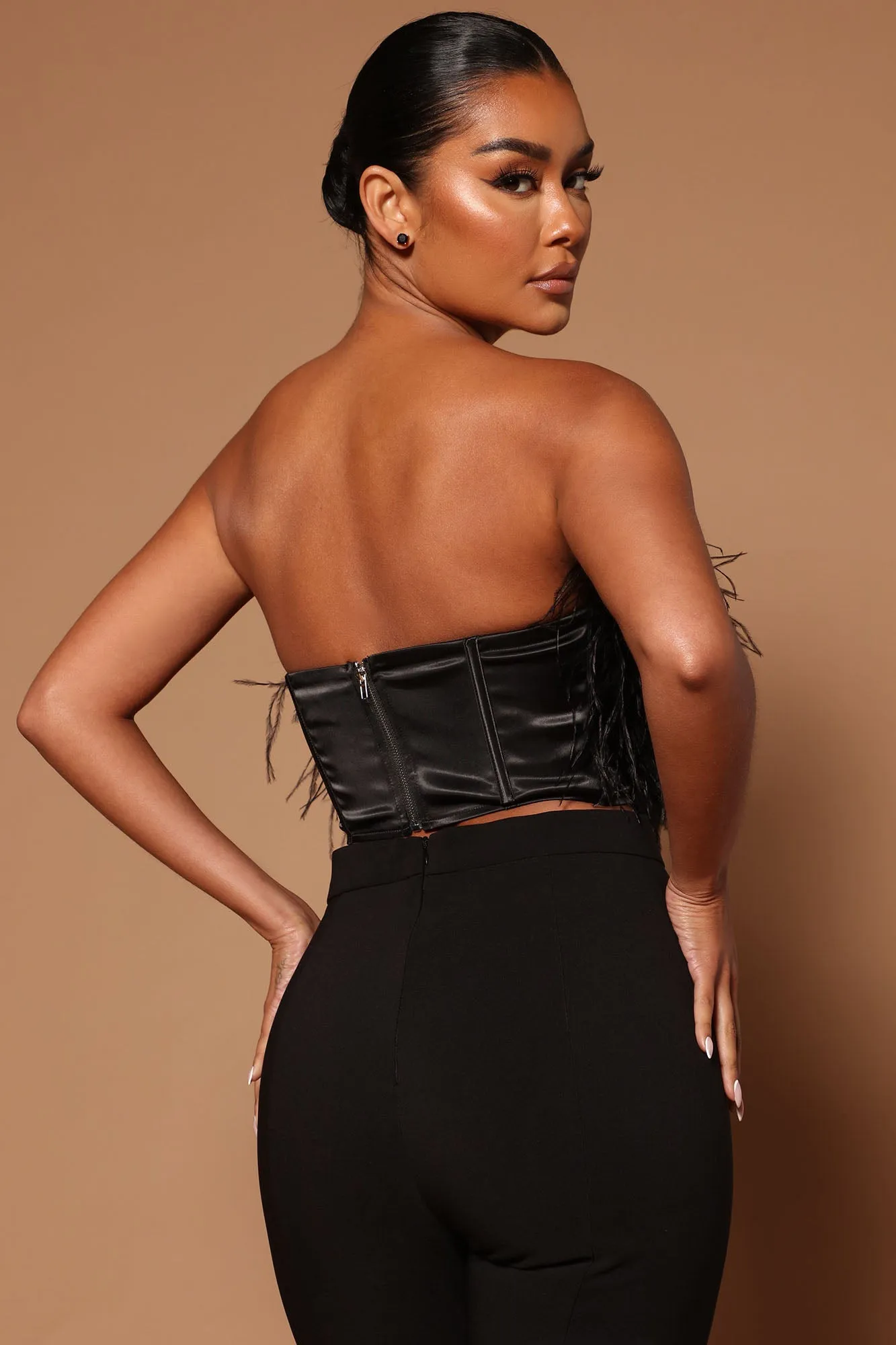 Asalia Feathered Top - Black