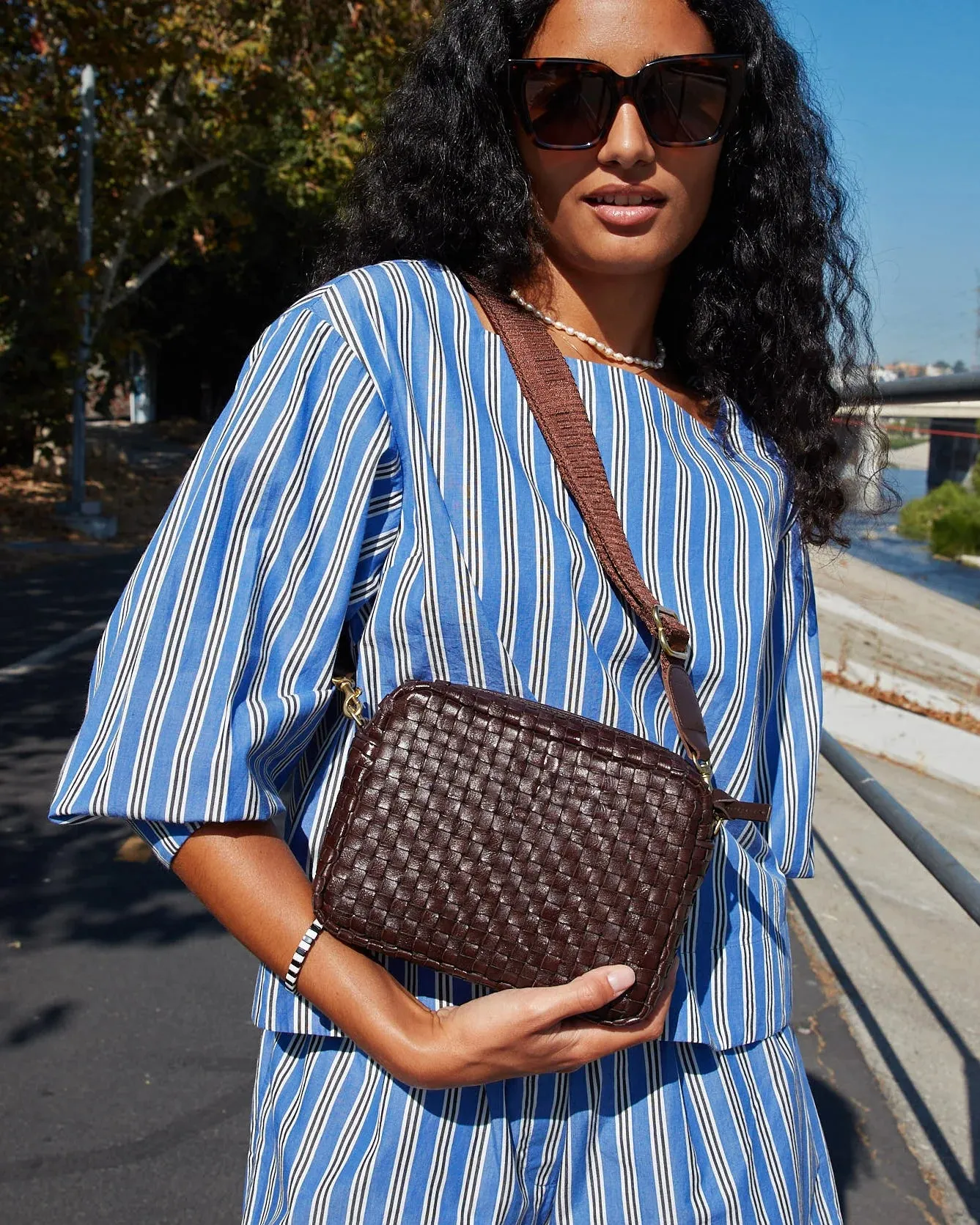 Clare V. - Midi Sac in Kalamata Woven Checker