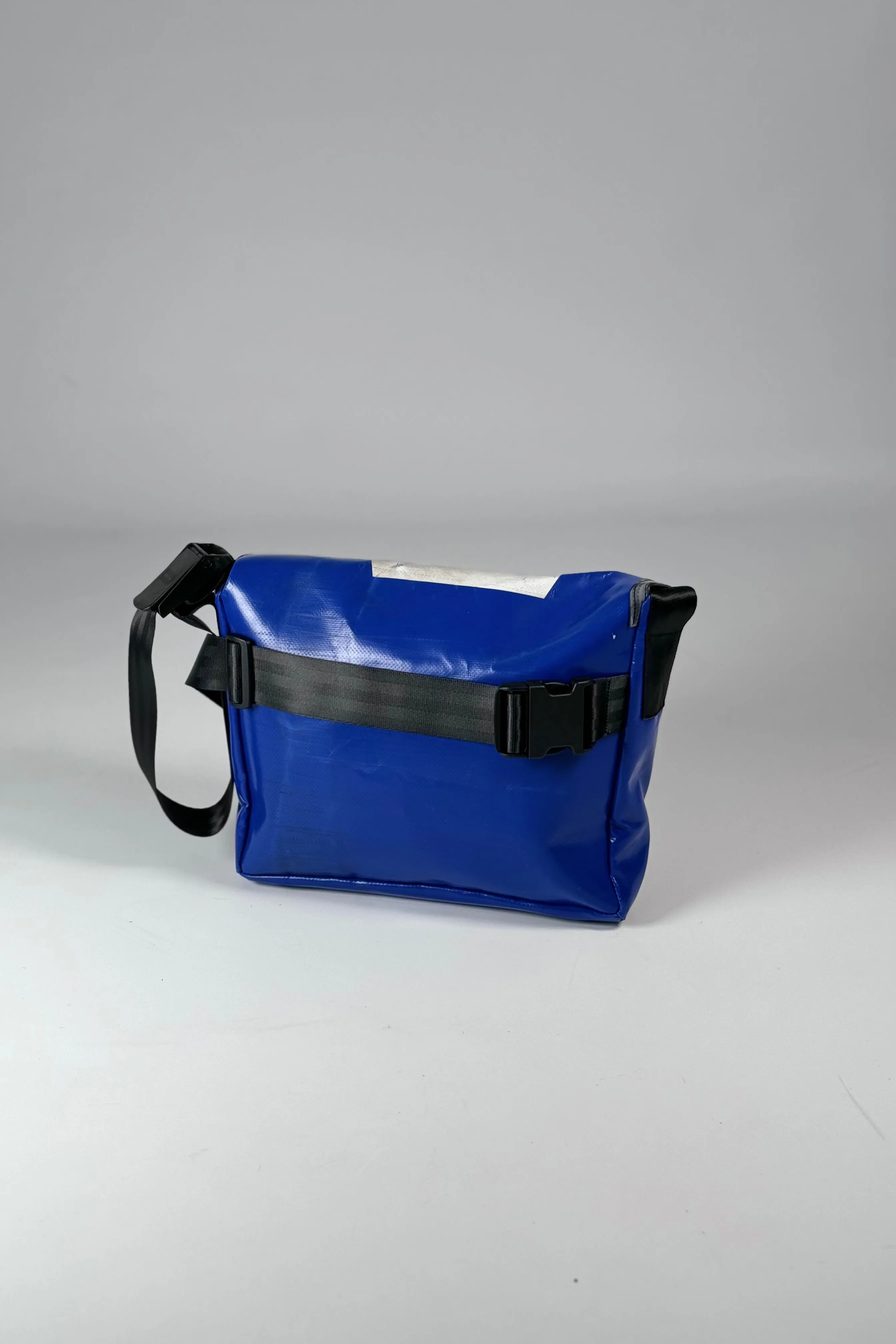 DEXTER F14 Messenger Classic Slim