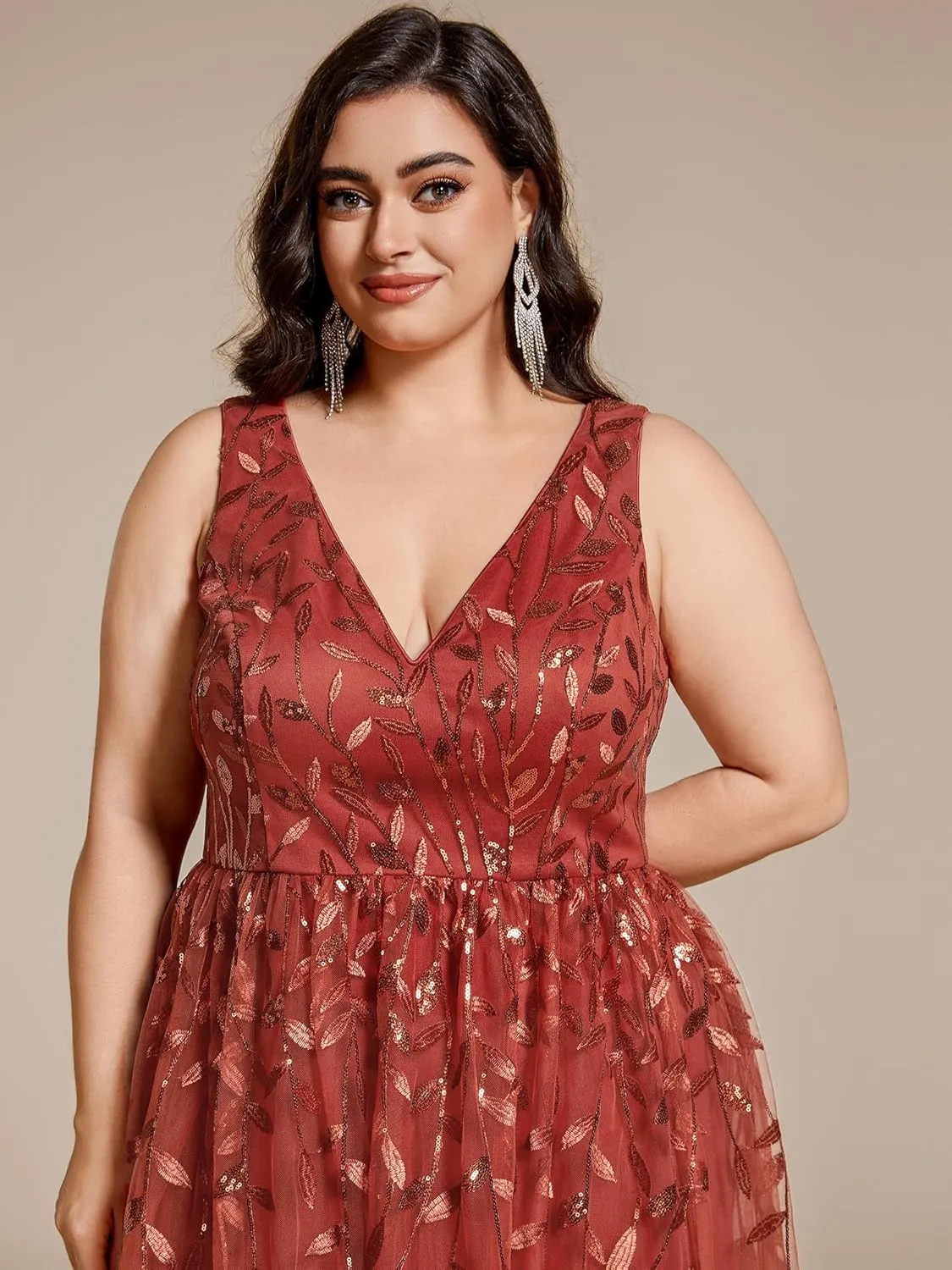 Ever-Pretty A Line V Neck Sleeveless Sequin Plus Size Midi Summer Cocktail Wedding Guest Dresses for Curvy Women 02106-DA