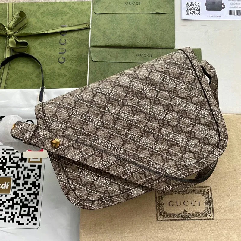 Gucci   Luxury Bags  1093