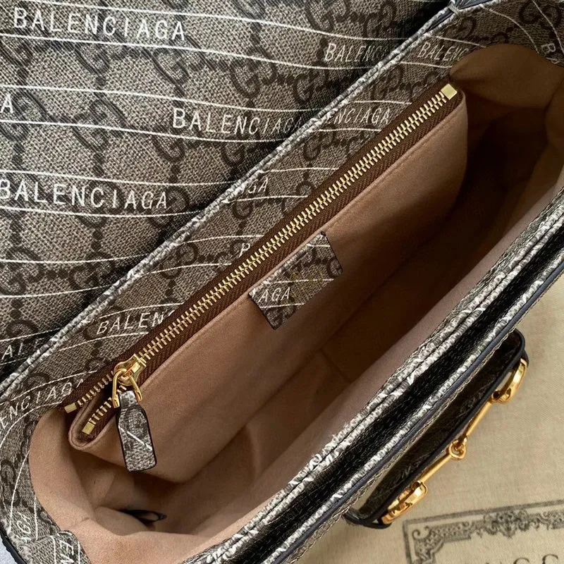 Gucci   Luxury Bags  1093