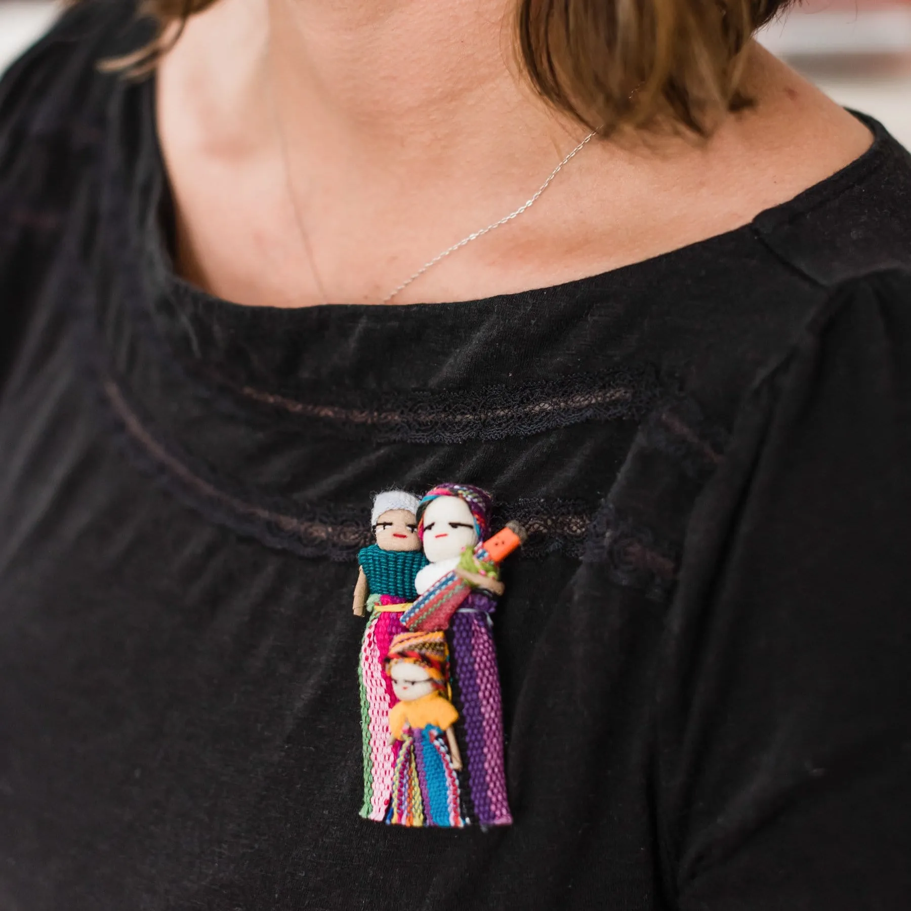 Heartfelt Guatemalan Migrant Family Pin: Show Your Support