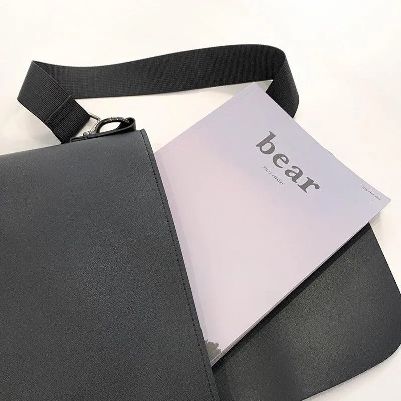 Men's Lightweight Casual Messenger Bag